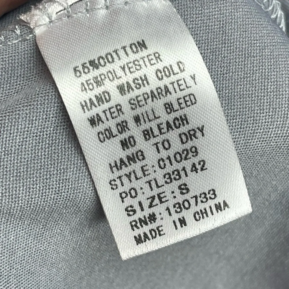 Umgee size small gray embroidered dress
